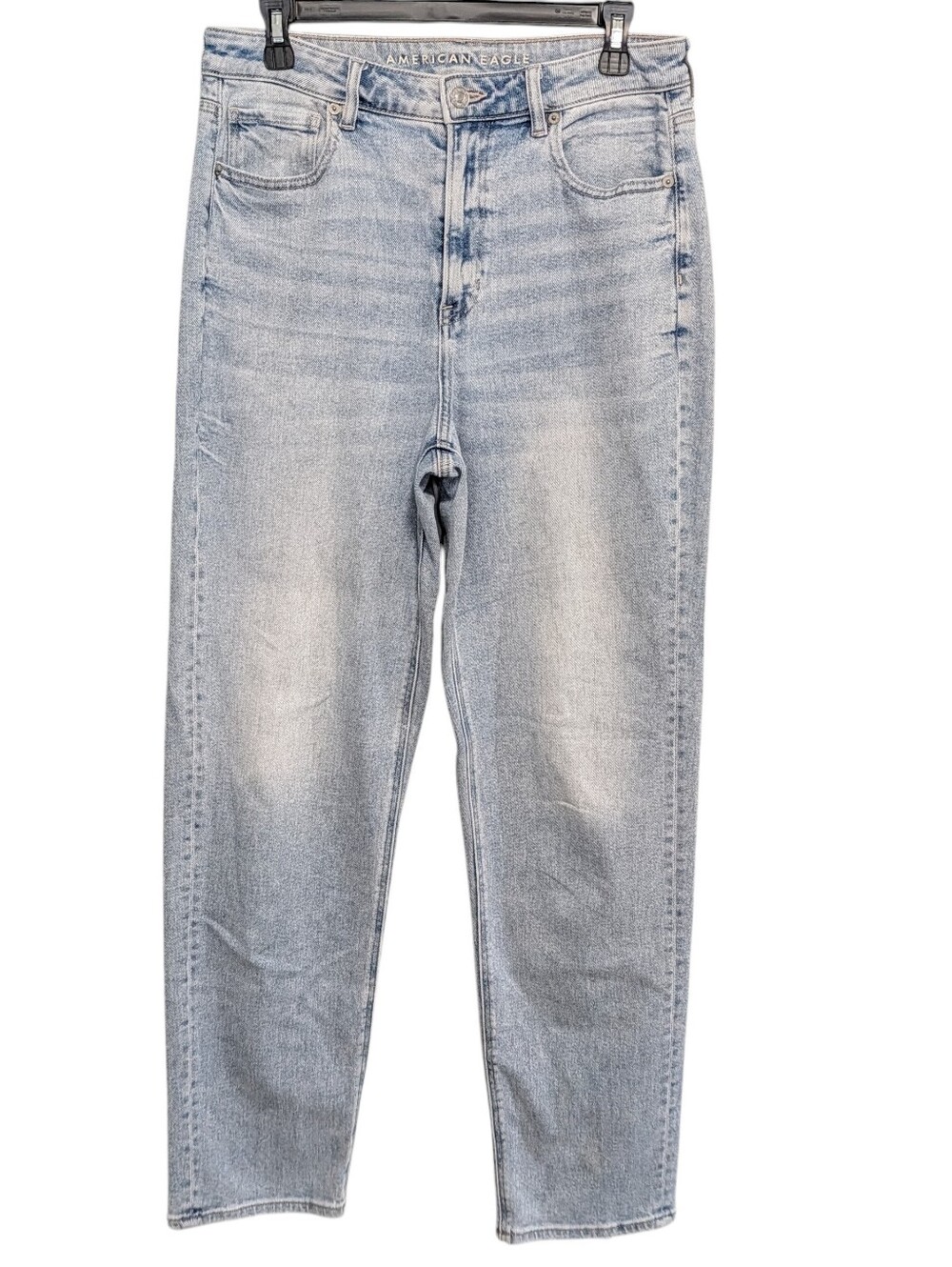 american eagle womens size 10 xlong light wash mom straight jean denim jeans